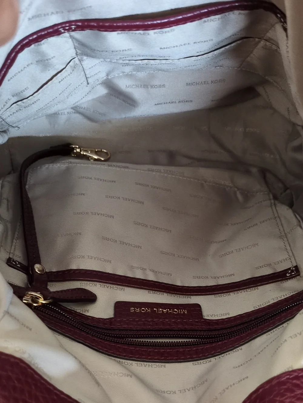 Michael Kors Viv Backpack In - Picture 3 of 6